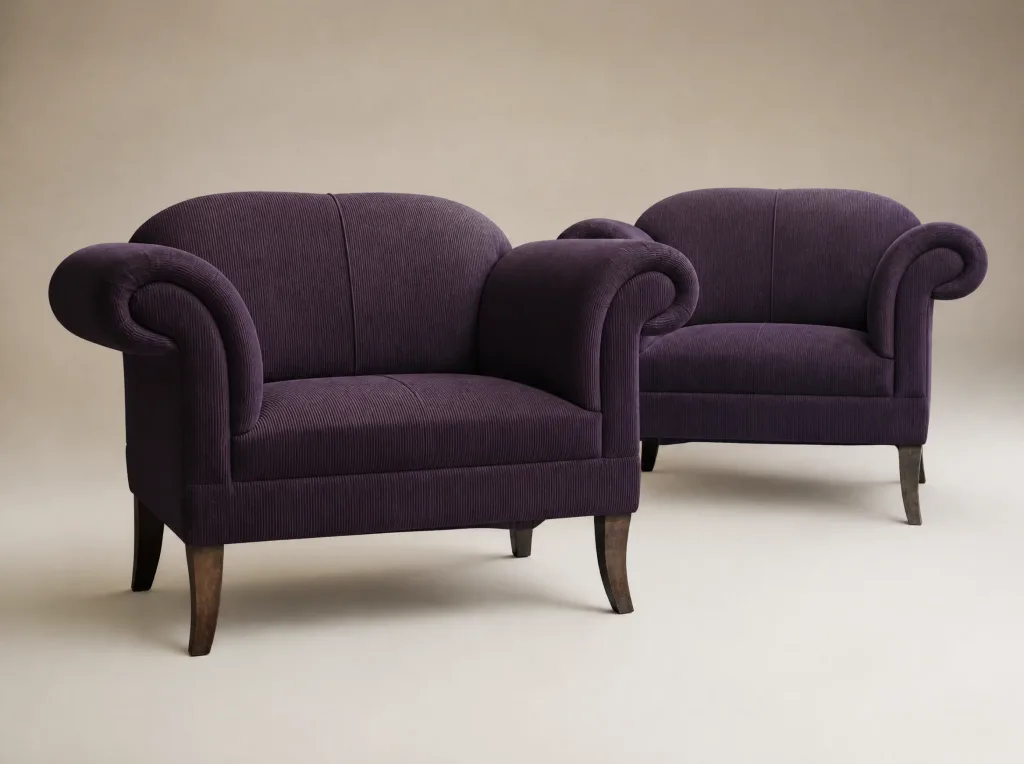 Moderne Sessel in Aubergine-Leder: Polsterwerkstatt Wetzikon bei der Egora Polsterei in Wetzikon